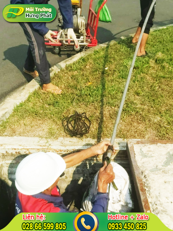 Sử dụng phương pháp vật lý để loại bỏ bùn thải
