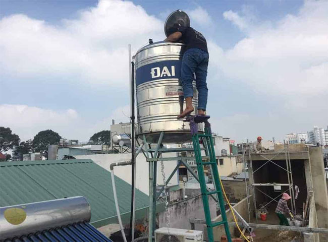 Vệ sinh bồn nước quận 1 v&igrave; l&yacute; do g&igrave;?